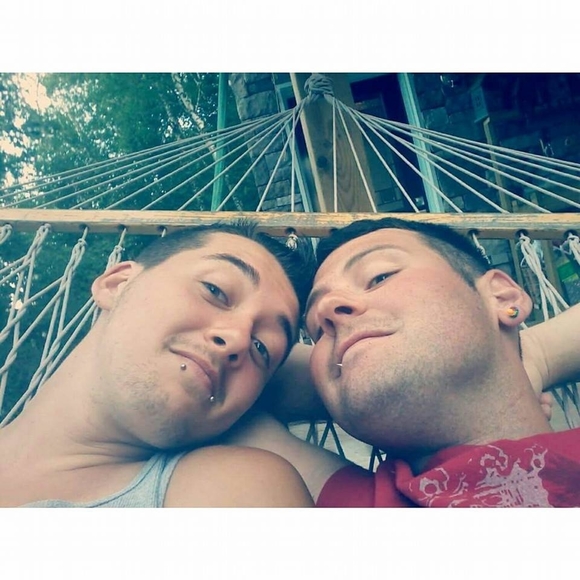 Meet your Posher, Derek - Picture 1 of 1